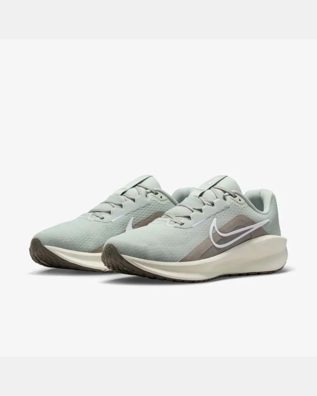 NIKE Downshifter 13 Men Road Running Shoes - Light Silver/College Grey/Sail/White