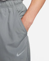 NIKE Form Men's Dri-Fit Open Hem Versatile Trousers - Smoke Grey/Black