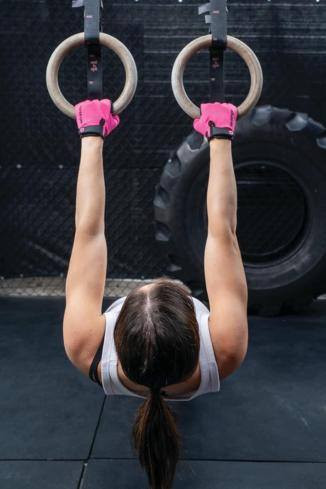 Harb New 2.0- Power Gloves (Pink) | Akka Brands / Vaultkicks
