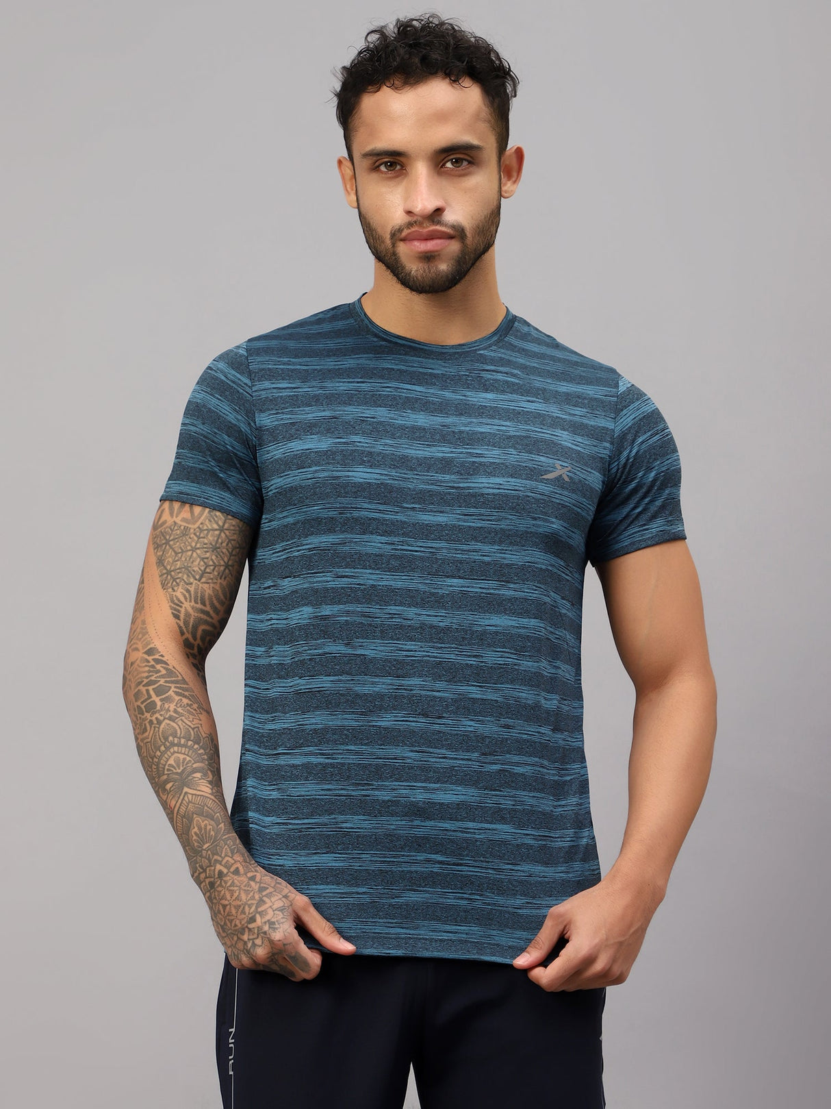 Vector X Mens Polyester Round Neck Sports T-Shirt Half Sleeves