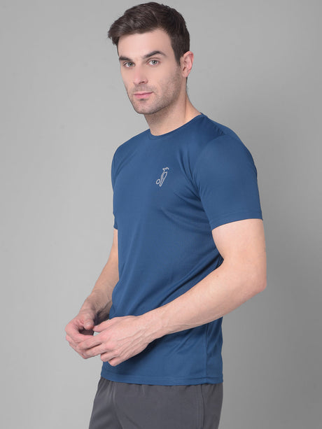 Dark Blue Round Neck T-Shirt for Timeless Appeal