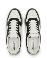 Classic Zeon Sneaker