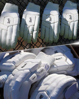 KOOKABURRA Ghost Pro Players Batting Gloves - Right Hand