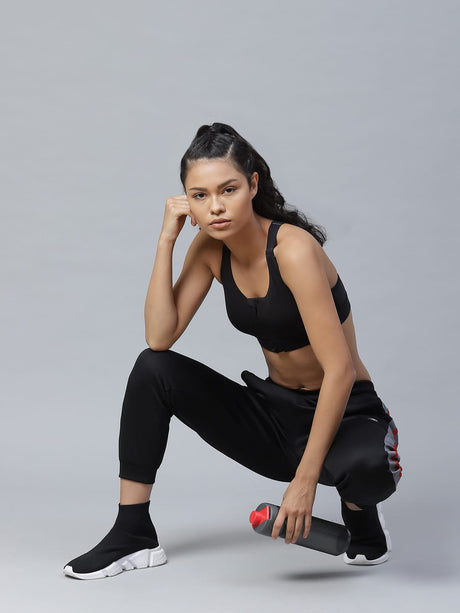 Alcis Women Black Solid Slim Fit Joggers | Alcis