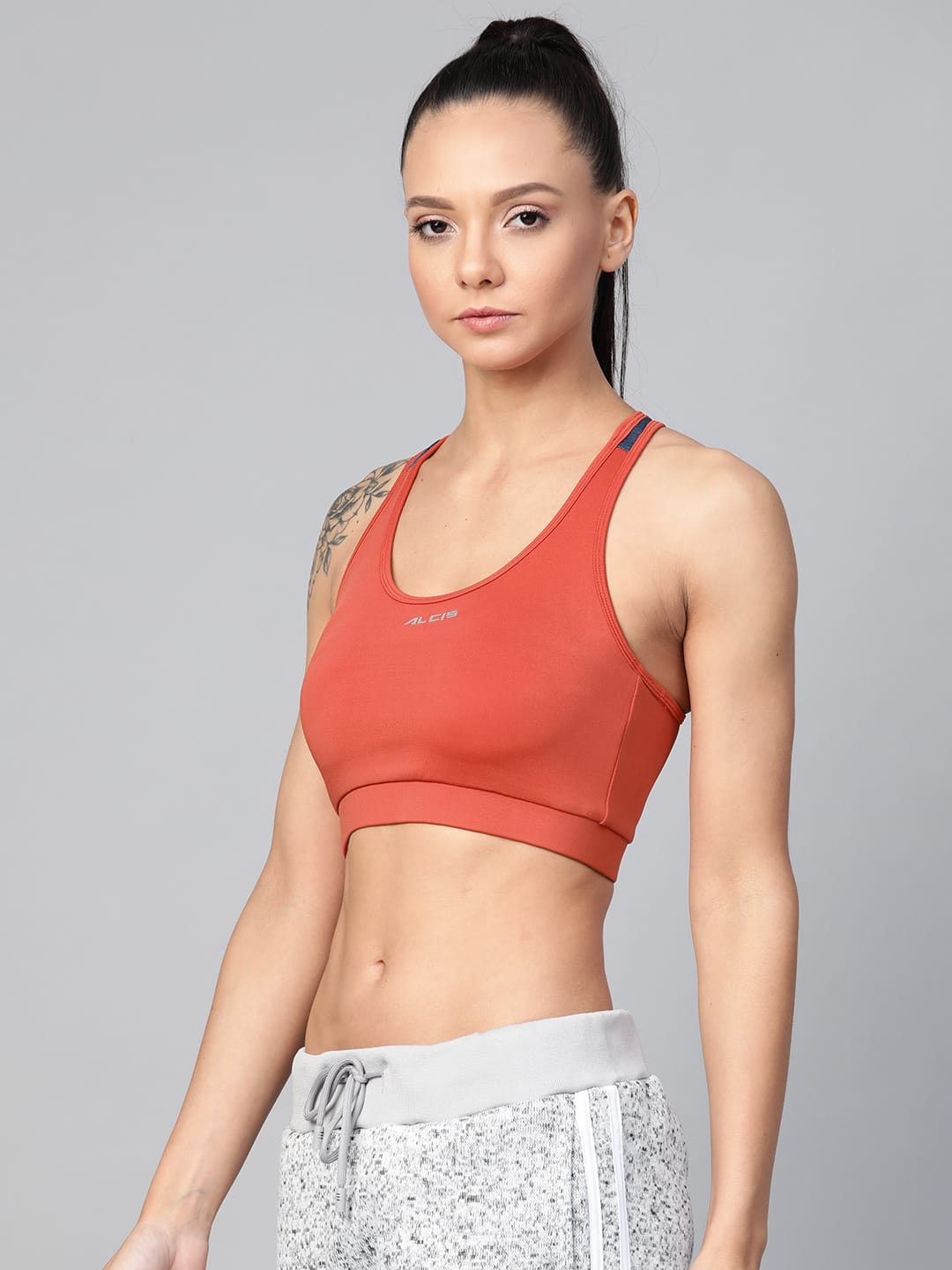 TRAIN BRA
