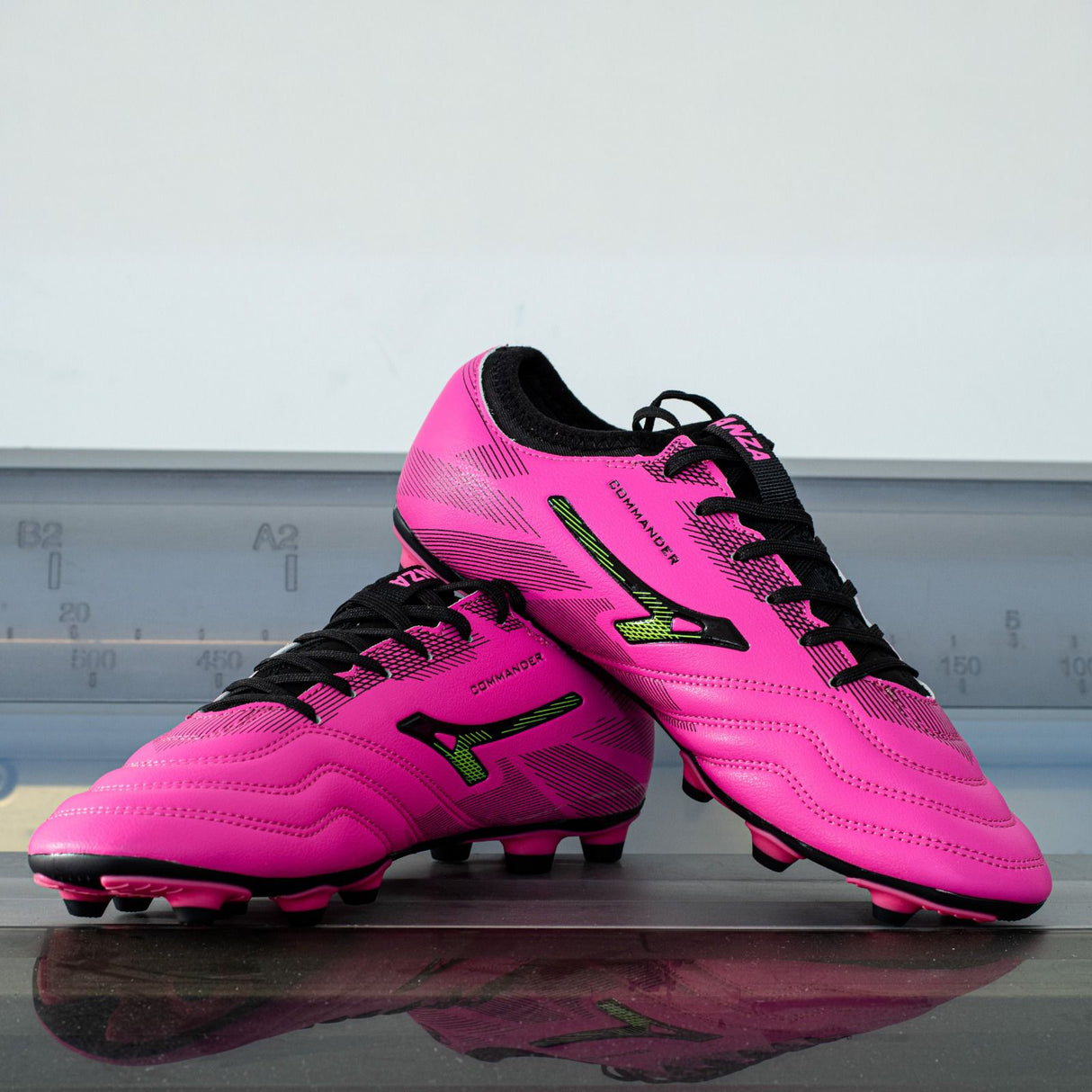 Anza Commander Pink Studs - Image 2 | KIBI SPORTS