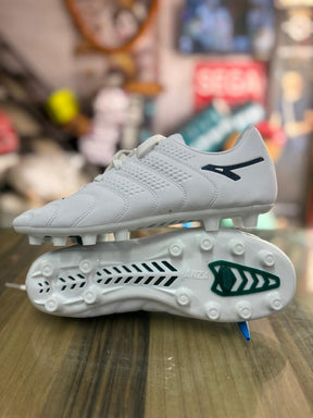 Anza White Green Classic Studs | KIBI SPORTS