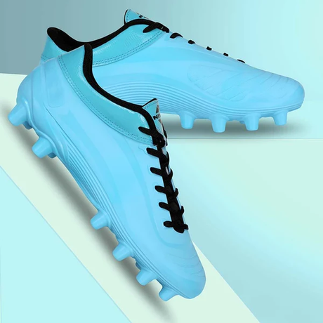 Nivia Airstrike Football Shoes