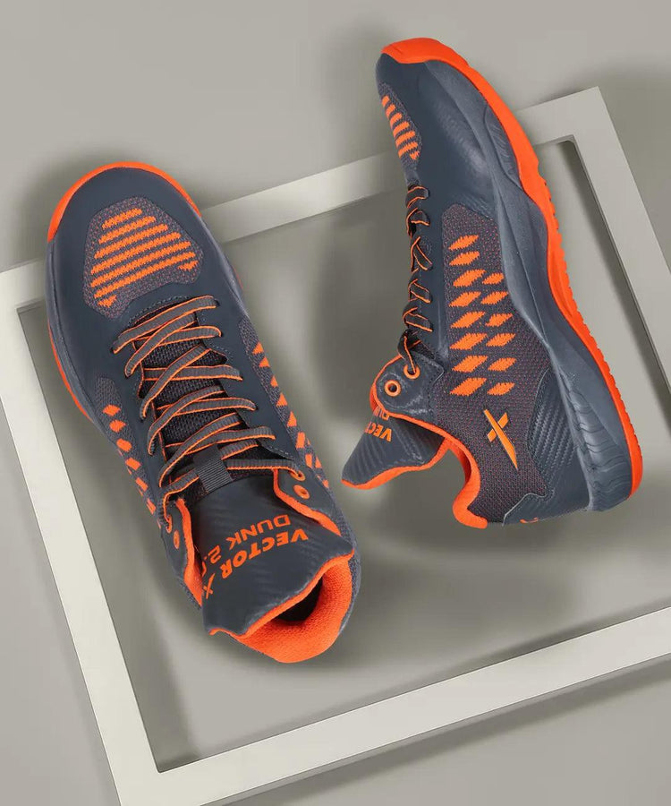 VECTOR X DUNK-2.0 Walking Shoes For Men (Grey, Orange)