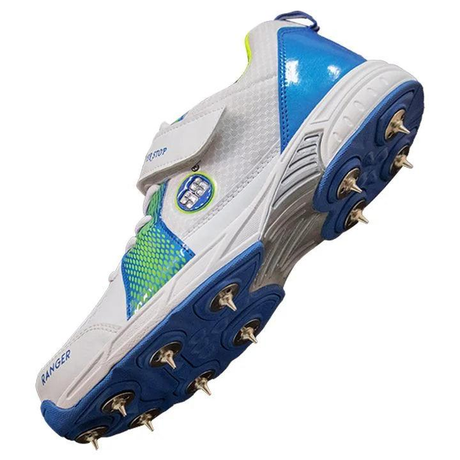SS Ranger Spike Shoes | KIBI Sports - crop-closeup
