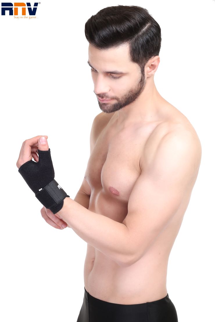852,WRIST & THUMB SUPPORT(WITH FINGER)