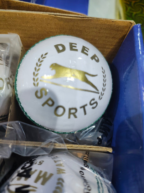 Deep tournament leather ball