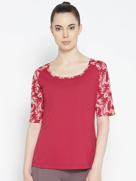 Alcis Women Pink Solid Round Neck Yoga T-shirt | Alcis