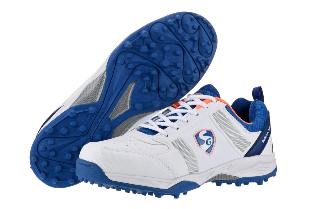 SG CLUB 6.0 Sports Shoes (Orange)